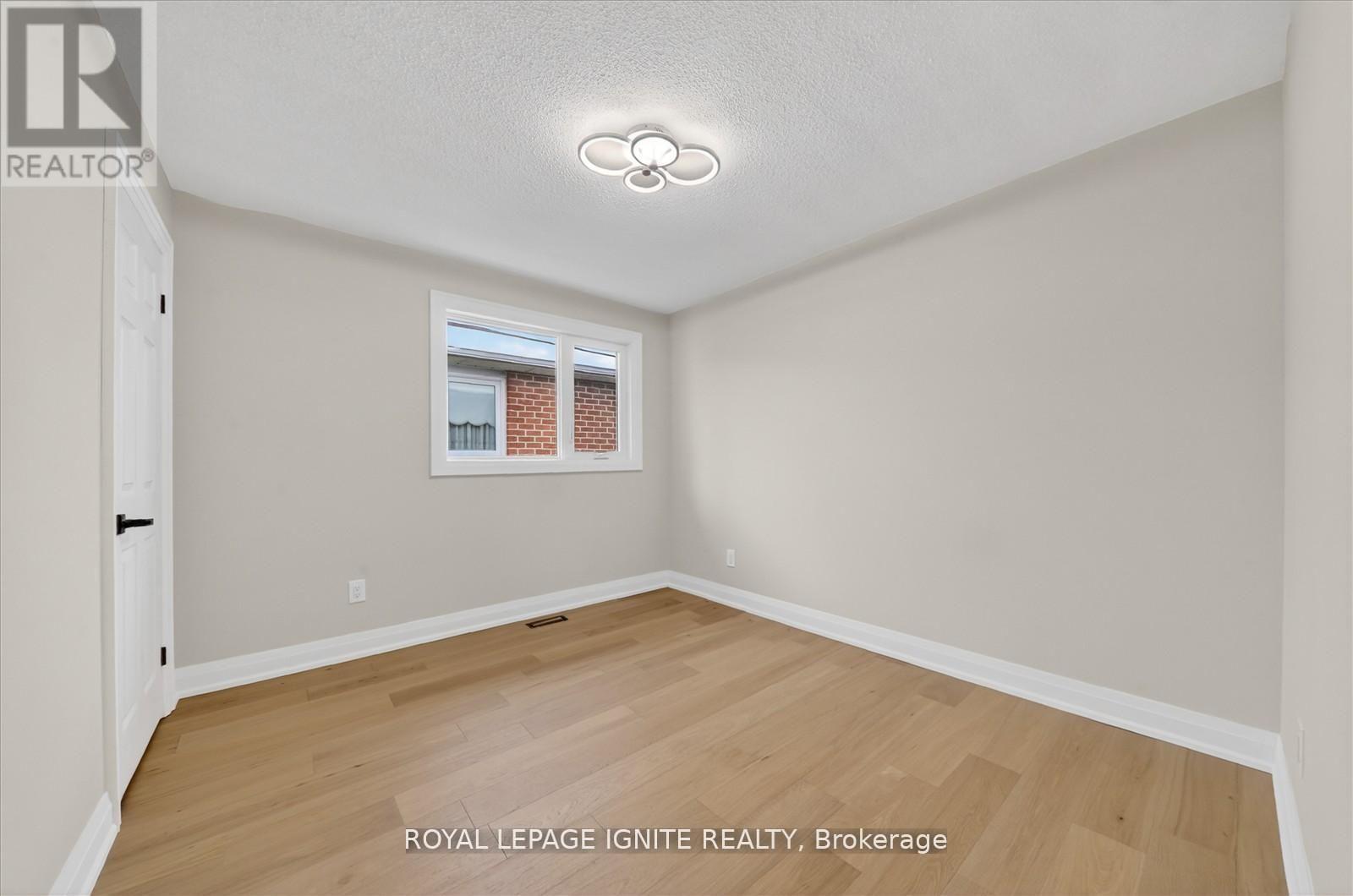 167 Mathewson Street, Vaughan, Ontario  L6A 1B8 - Photo 28 - N12914280