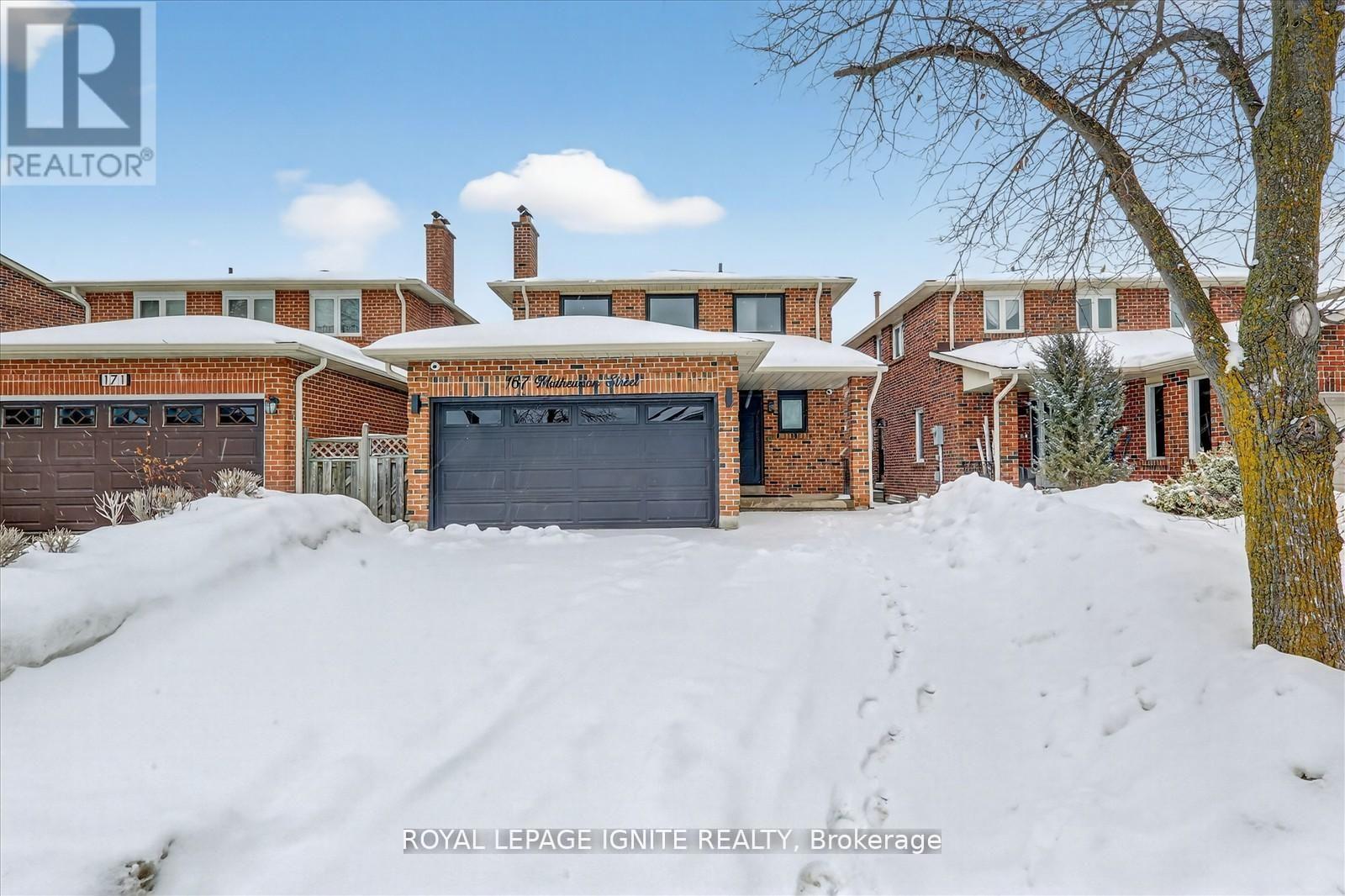 167 Mathewson Street, Vaughan, Ontario  L6A 1B8 - Photo 3 - N12914280