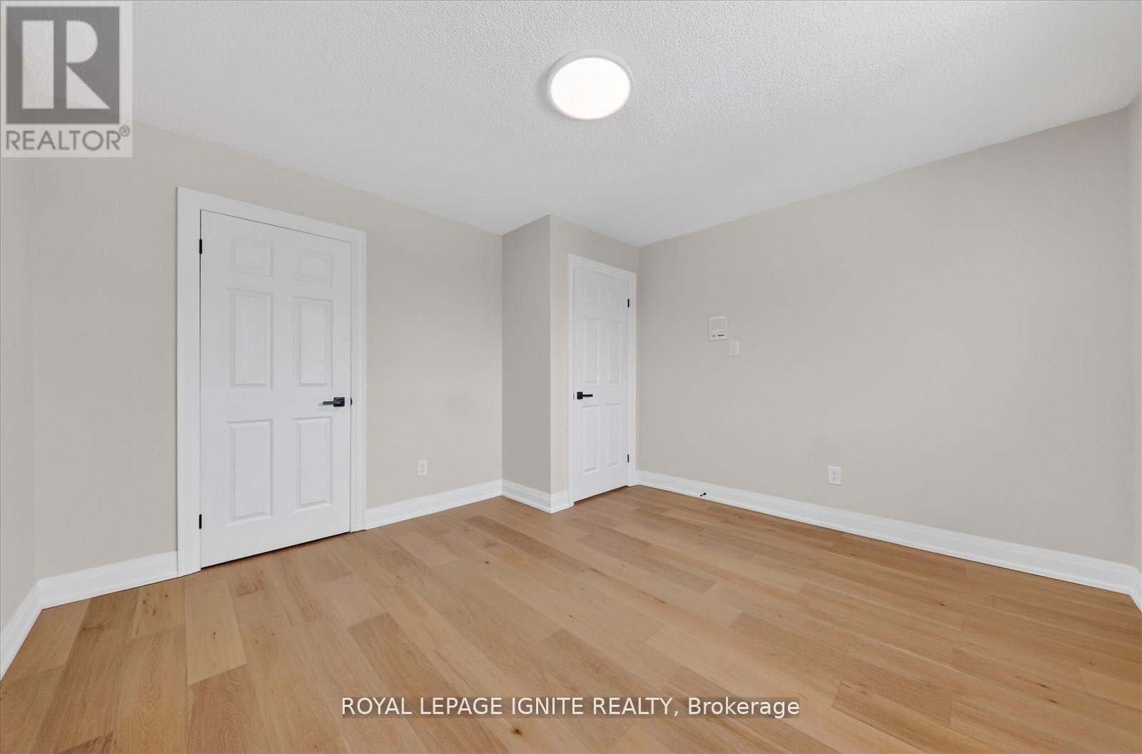 167 Mathewson Street, Vaughan, Ontario  L6A 1B8 - Photo 35 - N12914280