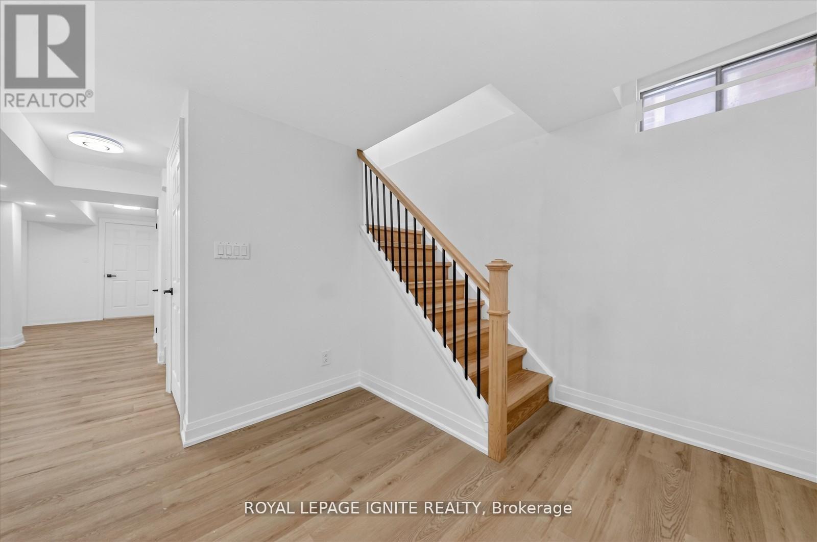 167 Mathewson Street, Vaughan, Ontario  L6A 1B8 - Photo 36 - N12914280