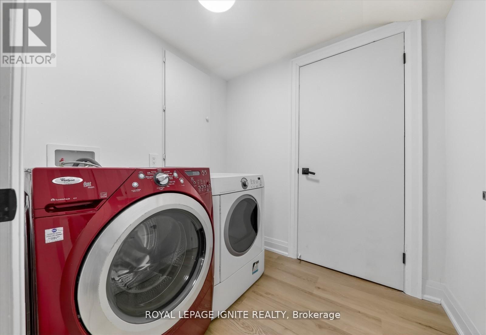 167 Mathewson Street, Vaughan, Ontario  L6A 1B8 - Photo 37 - N12914280