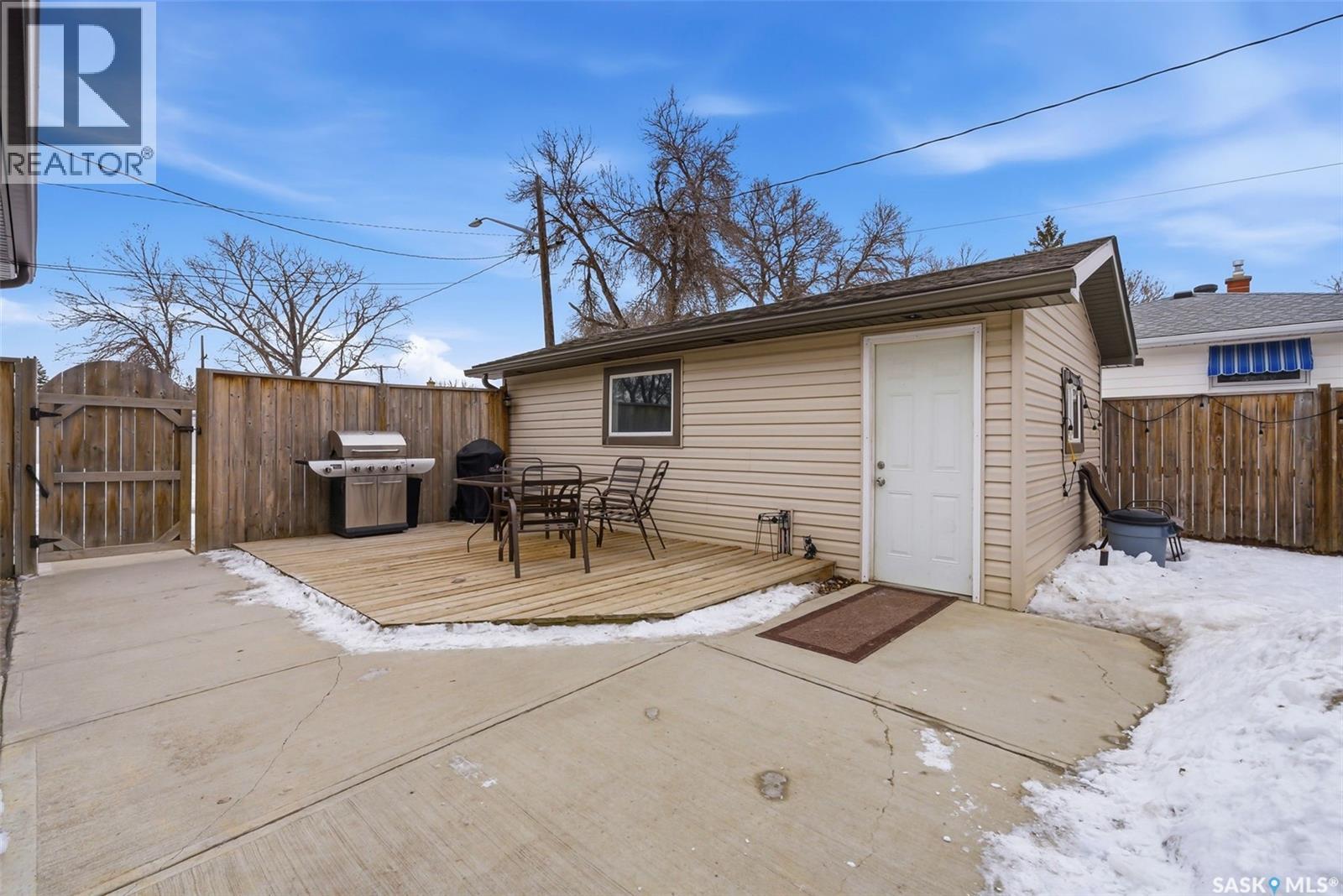 25 Chinook Road, Regina, Saskatchewan  S4S 5C3 - Photo 30 - SK031099