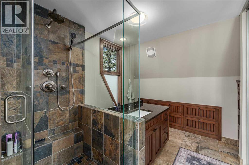 13, 828 Coach Bluff Crescent Sw, Calgary, Alberta  T3H 1A8 - Photo 24 - A2293433