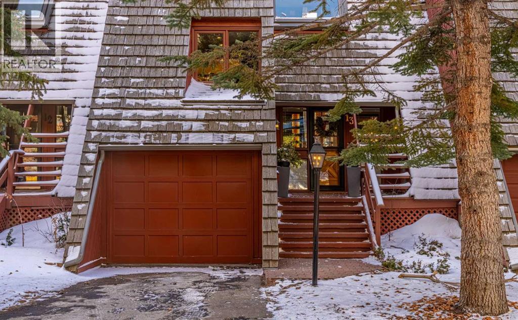 13, 828 Coach Bluff Crescent Sw, Calgary, Alberta  T3H 1A8 - Photo 3 - A2293433