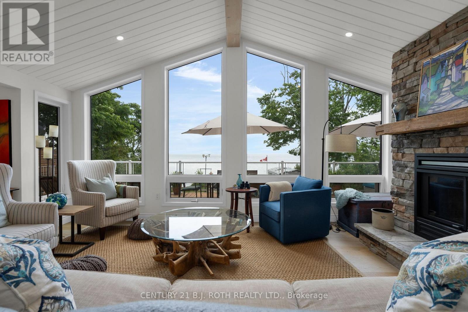 95 Lakeshore Road E, Oro-Medonte, Ontario  L0L 2E0 - Photo 13 - S12914118