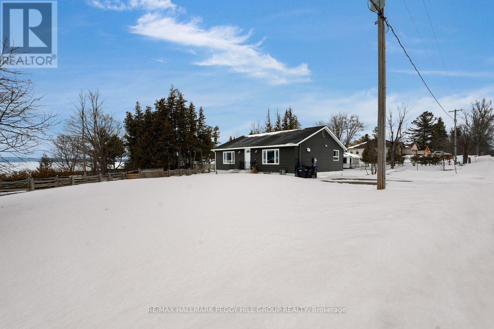 5724 & 1 PENETANGUISHENE ROAD & CEDAR LANE, Springwater, Ontario