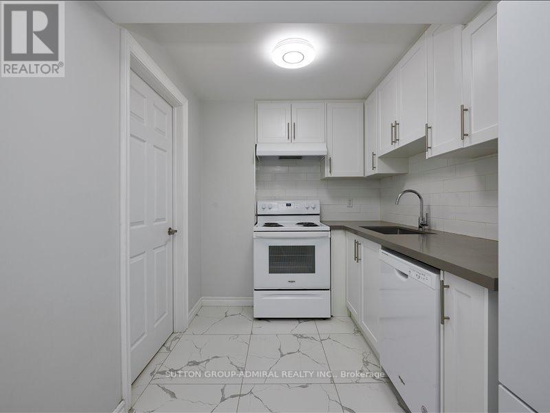 64 Copeman Crescent, Barrie, Ontario  L4N 8B4 - Photo 14 - S12914360