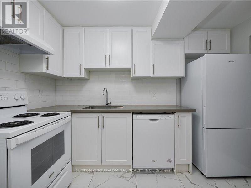 64 Copeman Crescent, Barrie, Ontario  L4N 8B4 - Photo 15 - S12914360