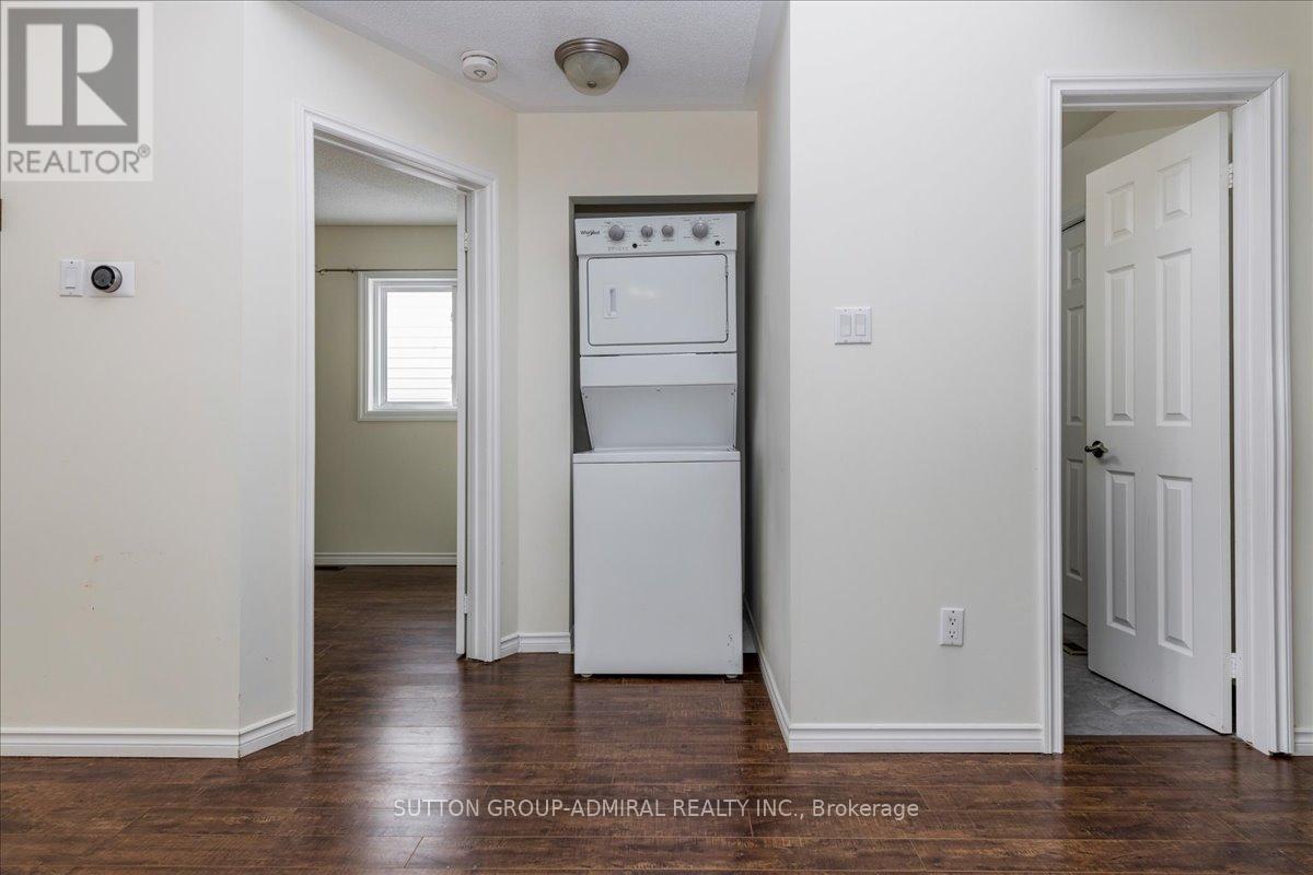 64 Copeman Crescent, Barrie, Ontario  L4N 8B4 - Photo 5 - S12914360