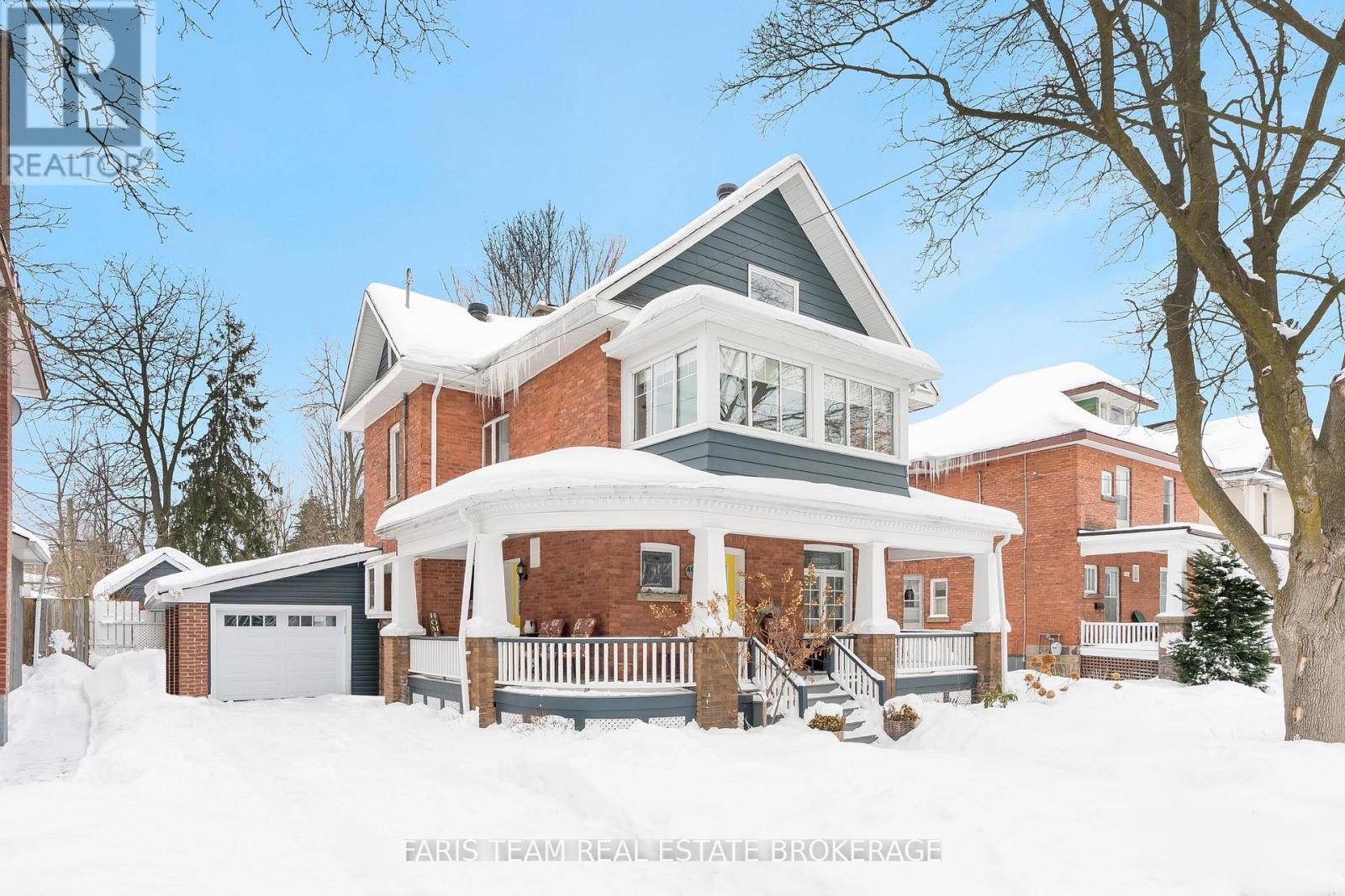 404 MANLY STREET, Midland, Ontario
