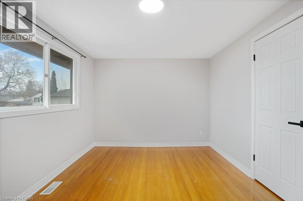 175 Southwood Drive, Cambridge, Ontario  N1S 3S3 - Photo 30 - 40805385