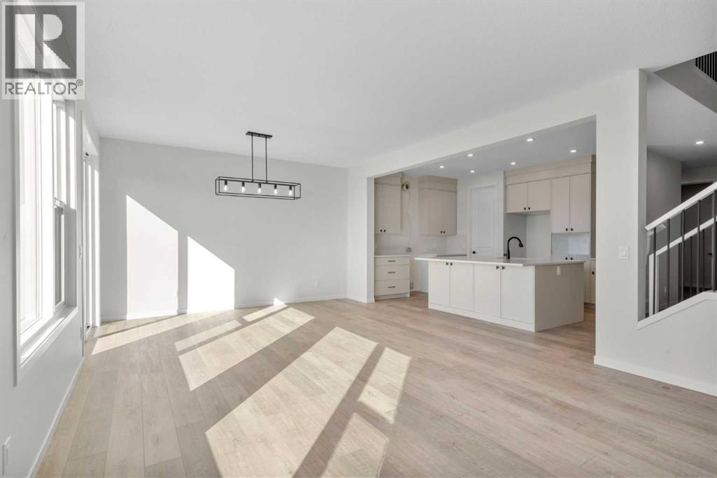 270 West Grove Lane Sw, Calgary, Alberta  T3H 6K8 - Photo 12 - A2294806