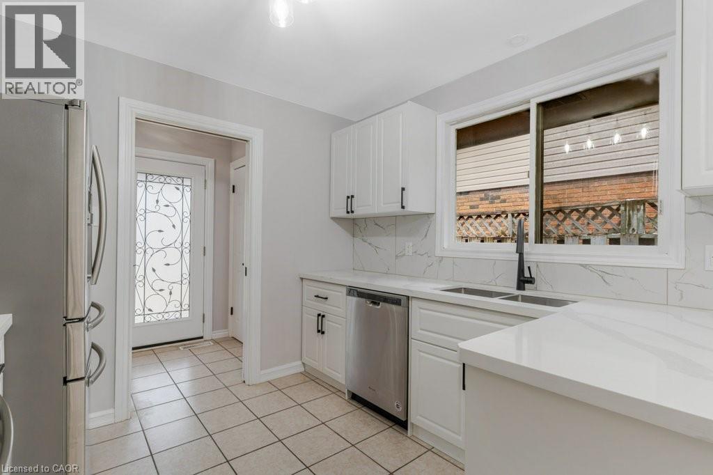 175 Southwood Drive, Cambridge, Ontario  N1S 3S3 - Photo 8 - 40805385