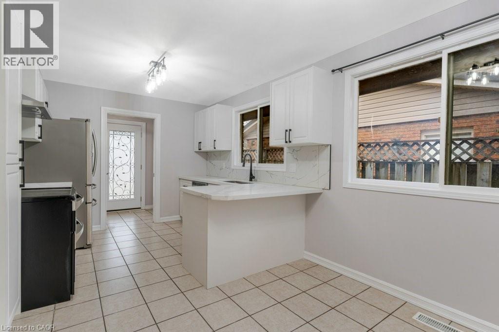 175 Southwood Drive, Cambridge, Ontario  N1S 3S3 - Photo 6 - 40805385