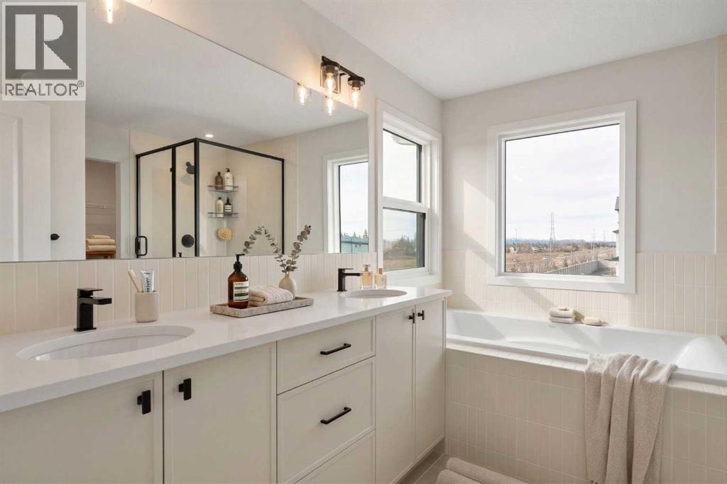 270 West Grove Lane Sw, Calgary, Alberta  T3H 6K8 - Photo 29 - A2294806