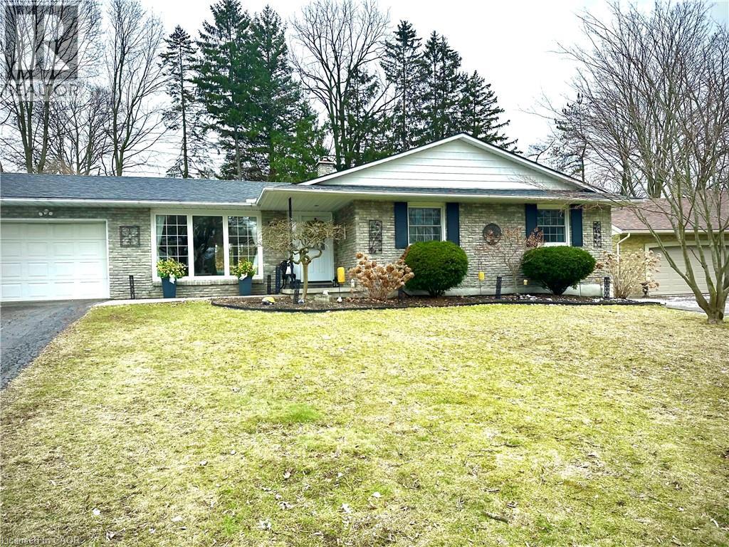 70 BERKLEY Crescent, Simcoe, Ontario