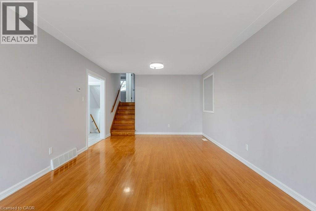 175 Southwood Drive, Cambridge, Ontario  N1S 3S3 - Photo 3 - 40805385