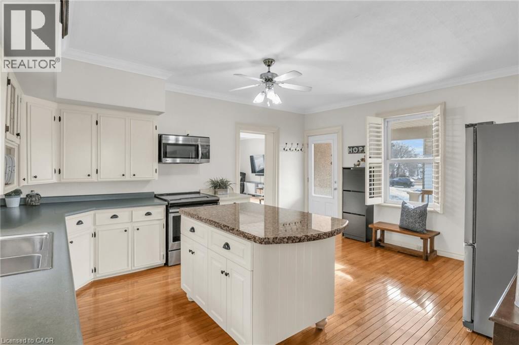 240 Elizabeth Street W, Listowel, Ontario  N4W 1E2 - Photo 13 - 40810173