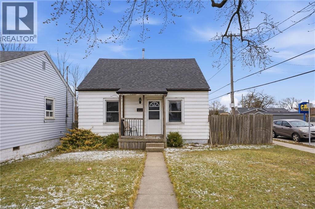 252 Ivon Avenue, Hamilton, Ontario  L8H 5T2 - Photo 3 - 40811118