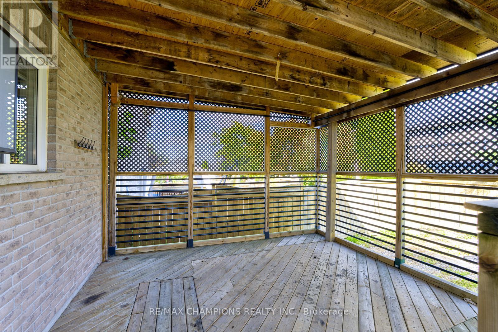 20 Bell Street, Barrie, Ontario  L4N 0J2 - Photo 47 - S12690152