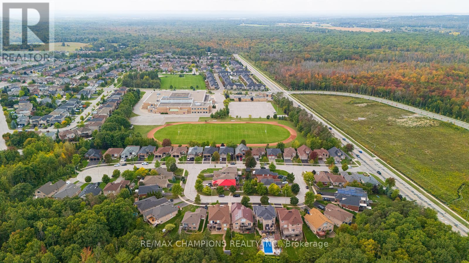 20 Bell Street, Barrie, Ontario  L4N 0J2 - Photo 48 - S12690152