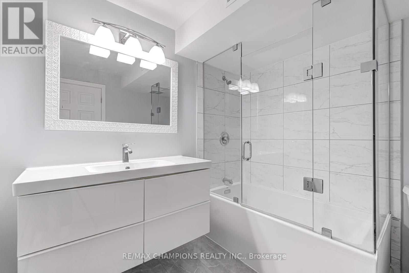 20 Bell Street, Barrie, Ontario  L4N 0J2 - Photo 39 - S12690152