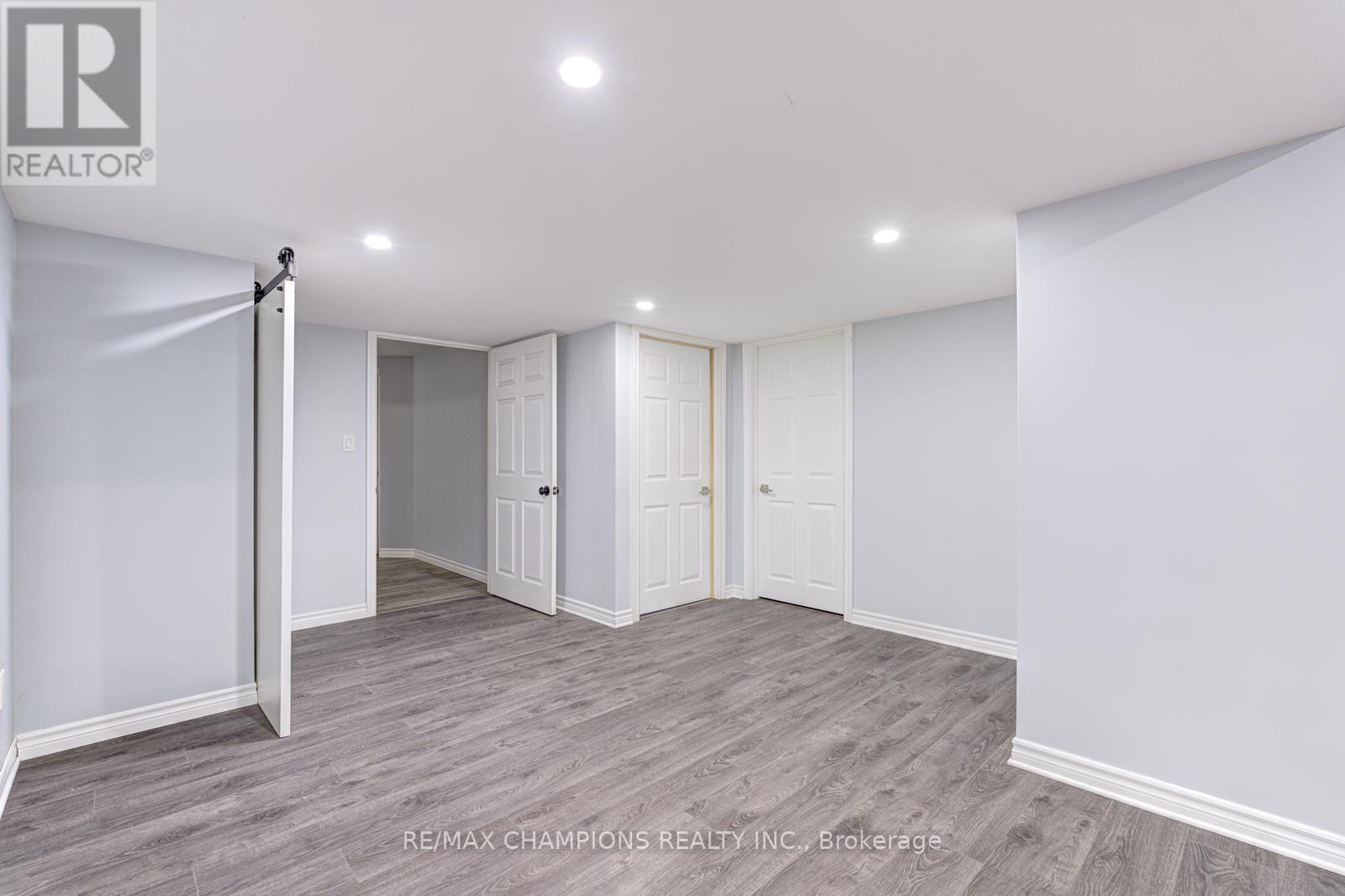 20 Bell Street, Barrie, Ontario  L4N 0J2 - Photo 40 - S12690152