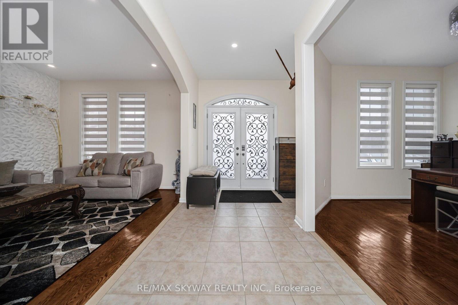 104 WHITWELL DRIVE, Brampton, Ontario