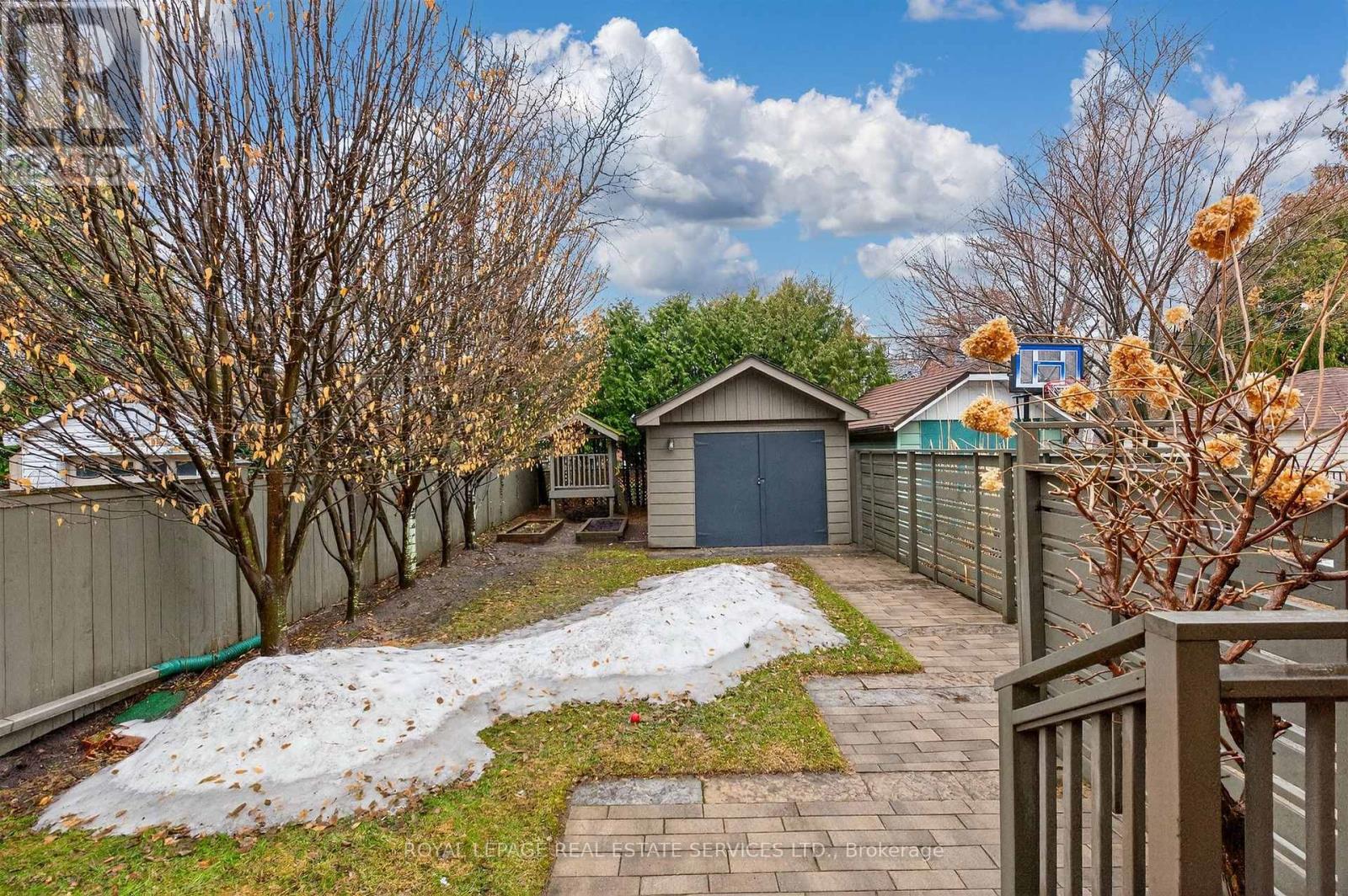 396 Durie Street, Toronto (Runnymede-Bloor West Village), Ontario  M6S 3G4 - Photo 36 - W12912340