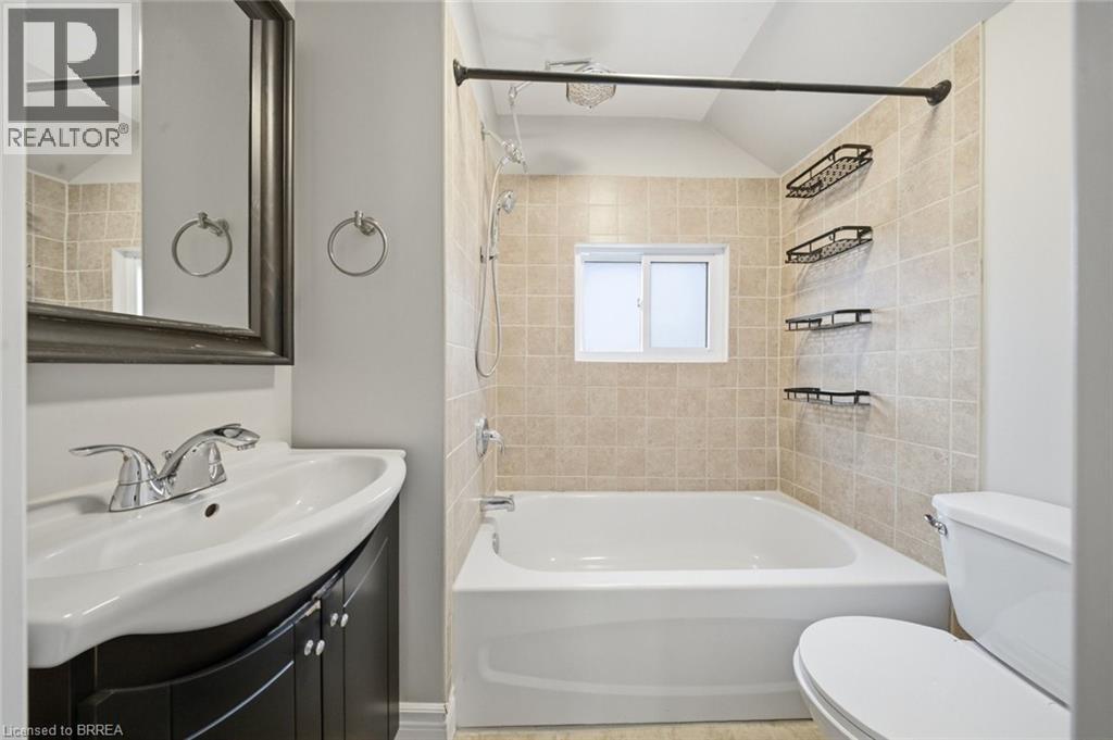 188 Grand River Avenue, Brantford, Ontario  N3T 4X9 - Photo 25 - 40814005