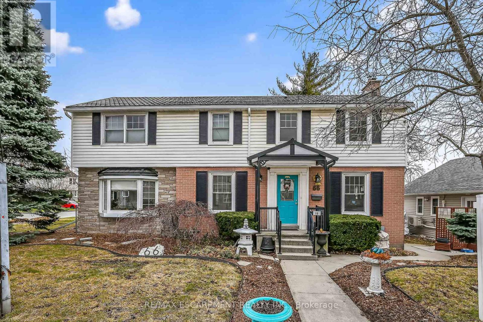 66 ARCADE CRESCENT, Hamilton, Ontario