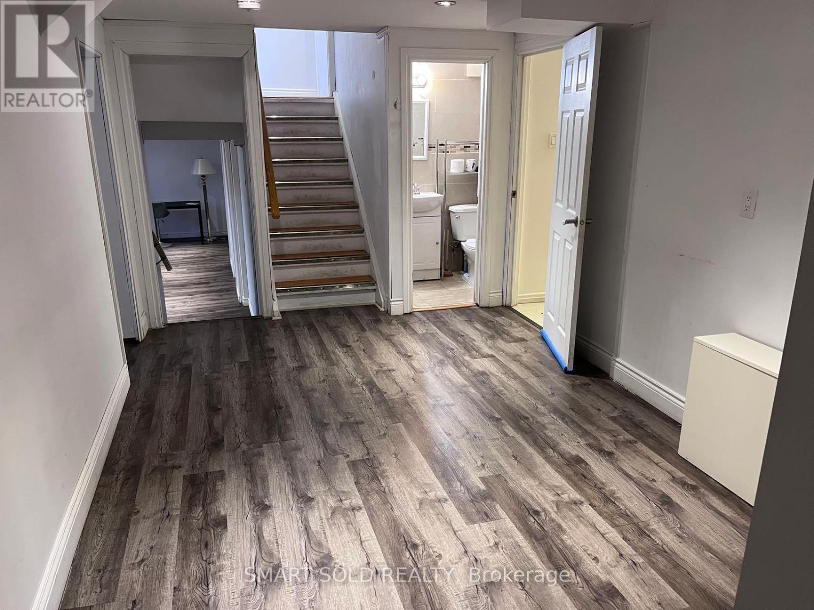 Basement - 1116 Pomona Court, Mississauga (Erindale), Ontario  L5C 1N2 - Photo 5 - W12913998