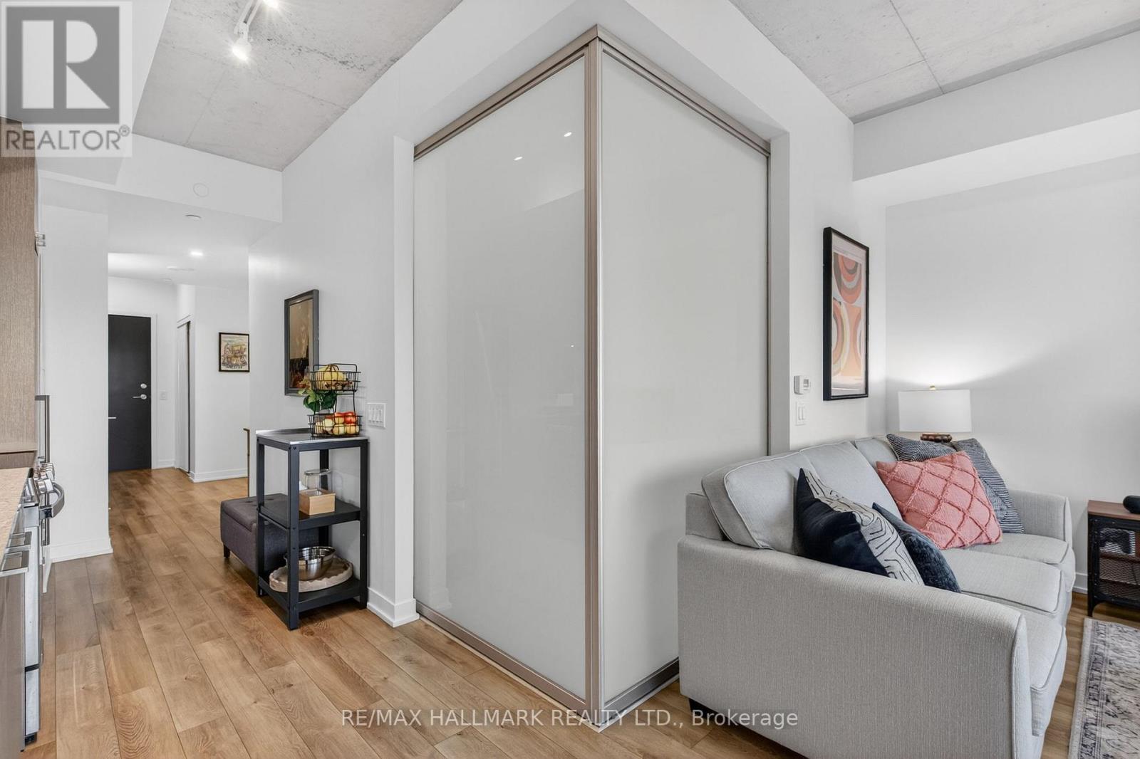 304 - 1808 St. Clair Avenue W, Toronto, Ontario  M6N 0C1 - Photo 15 - W12914046