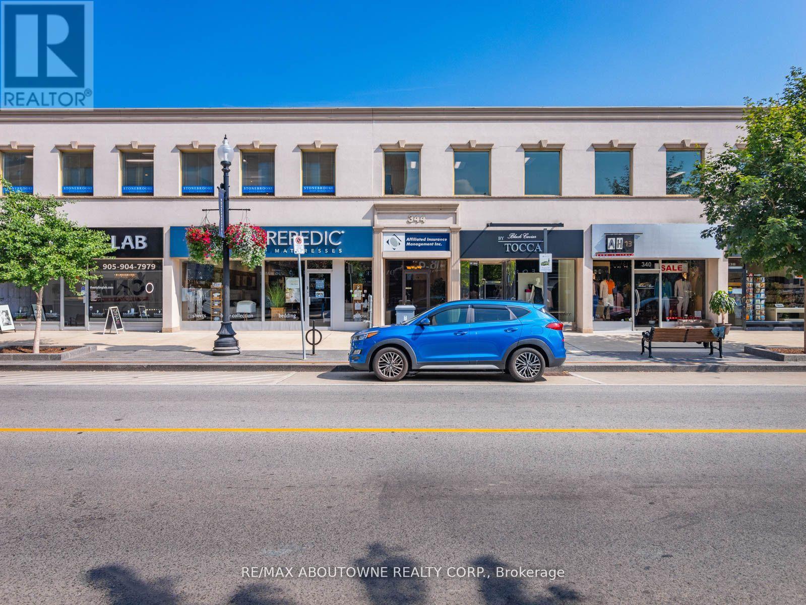 H - 344 LAKESHORE ROAD E, Oakville, Ontario