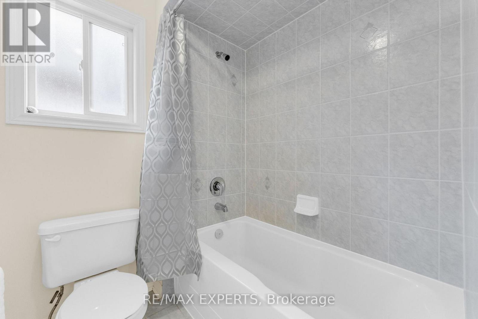 13 Villagewood Street, Brampton (Bram East), Ontario  L6P 2C3 - Photo 39 - W12914064