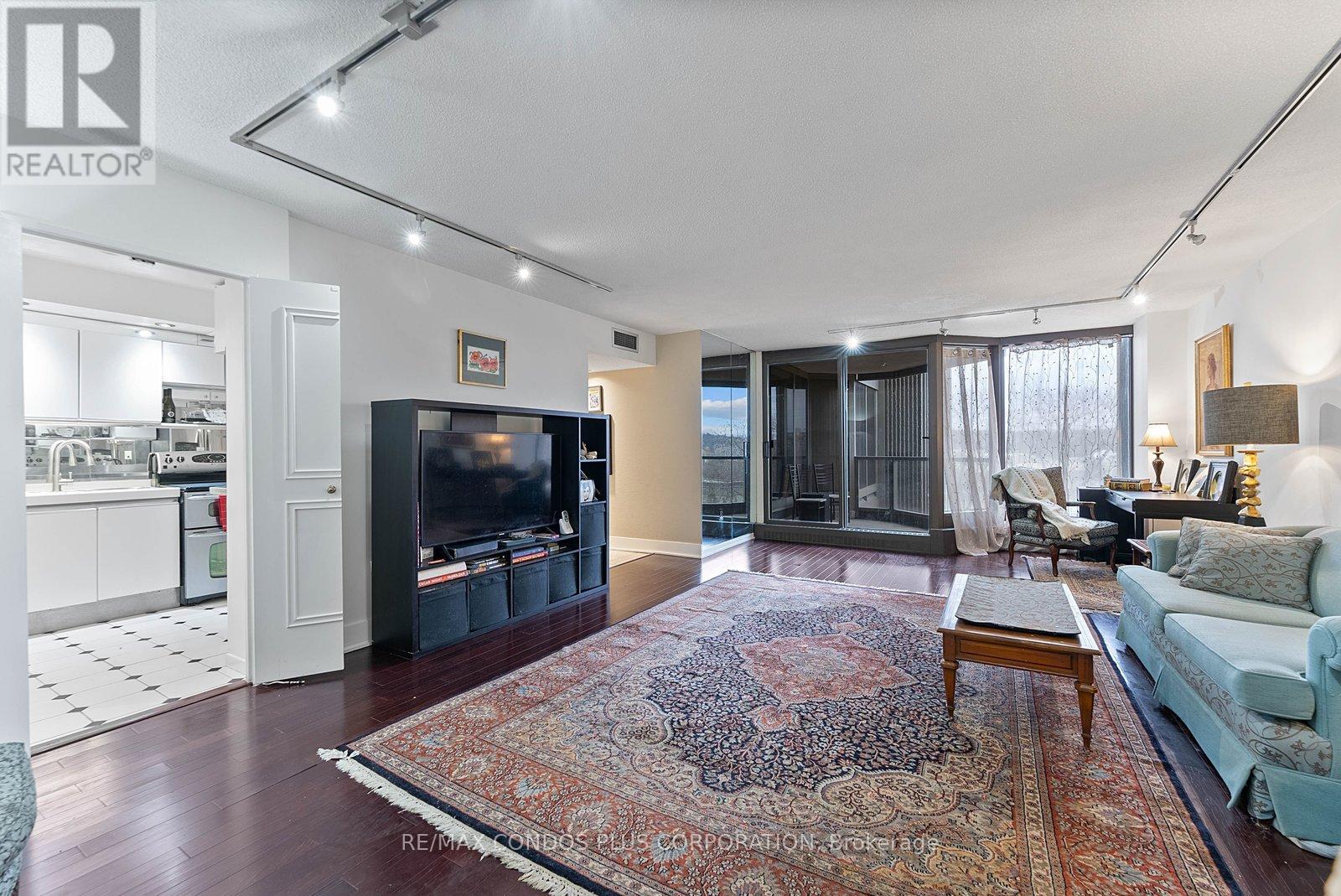 511 - 2045 Lake Shore Boulevard W, Toronto (Mimico), Ontario  M8V 2Z6 - Photo 12 - W12914068