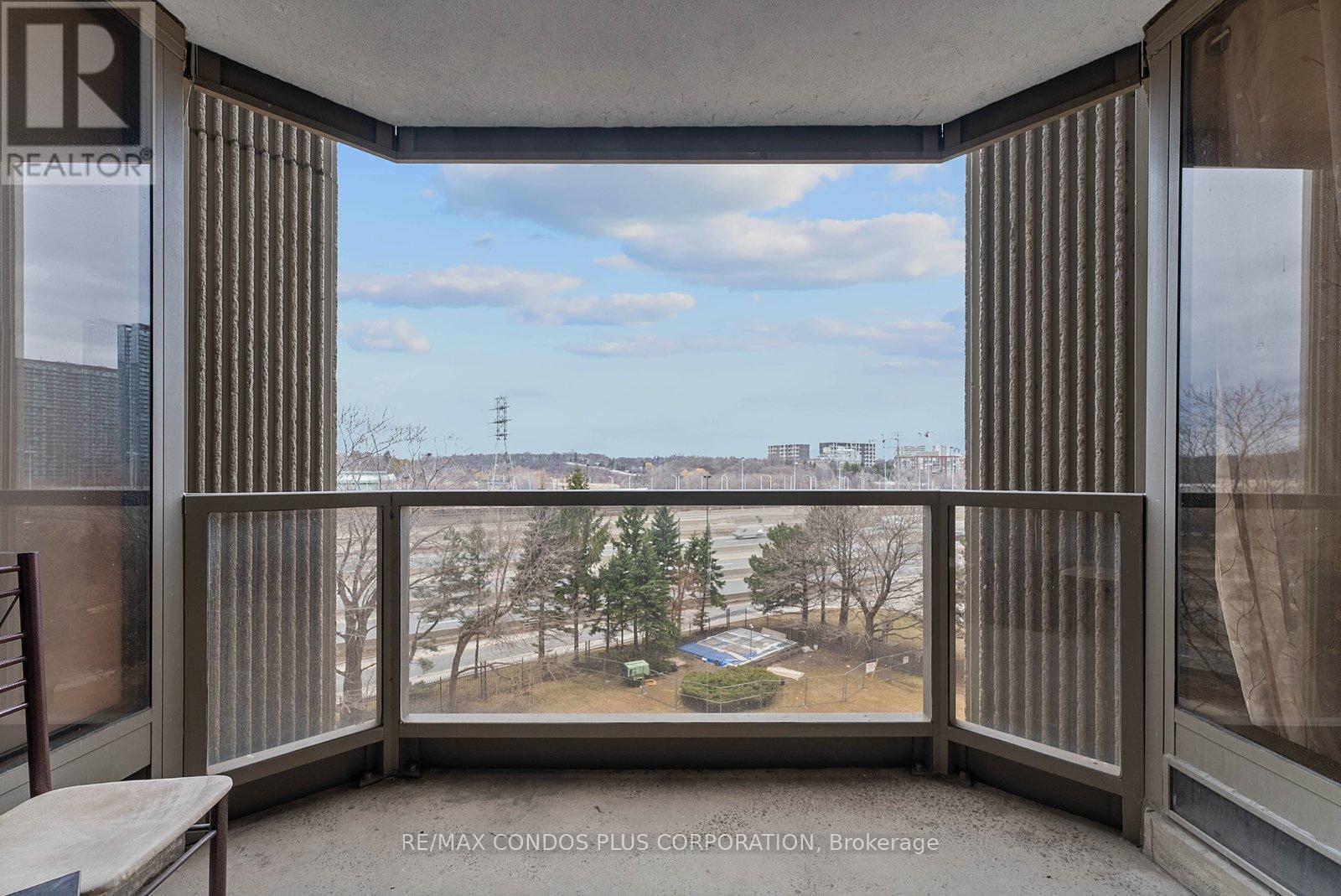 511 - 2045 Lake Shore Boulevard W, Toronto (Mimico), Ontario  M8V 2Z6 - Photo 19 - W12914068