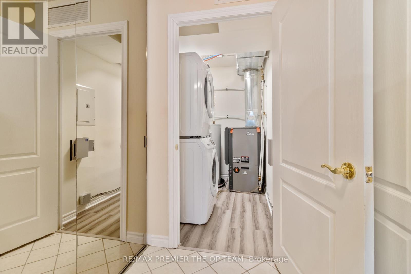 403 - 7 Dayspring Circle, Brampton, Ontario  L6P 1B8 - Photo 18 - W12914144