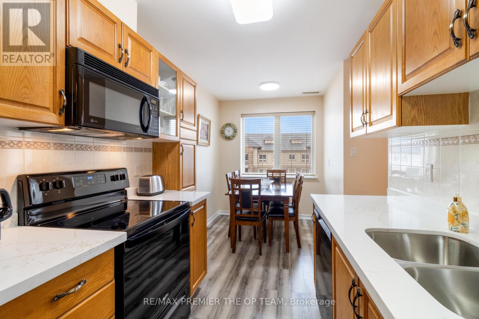 403 - 7 Dayspring Circle, Brampton, Ontario  L6P 1B8 - Photo 21 - W12914144