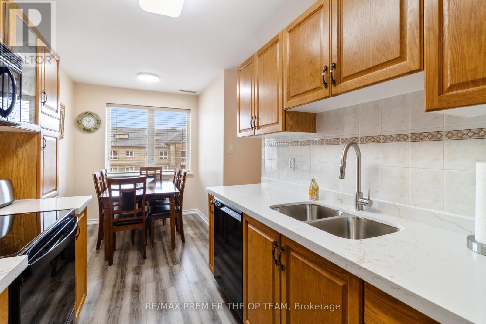 403 - 7 Dayspring Circle, Brampton, Ontario  L6P 1B8 - Photo 22 - W12914144