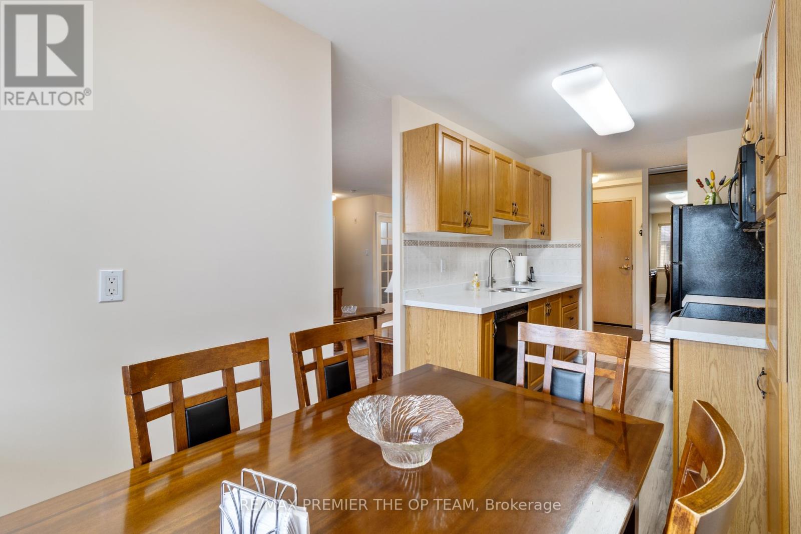 403 - 7 Dayspring Circle, Brampton, Ontario  L6P 1B8 - Photo 23 - W12914144