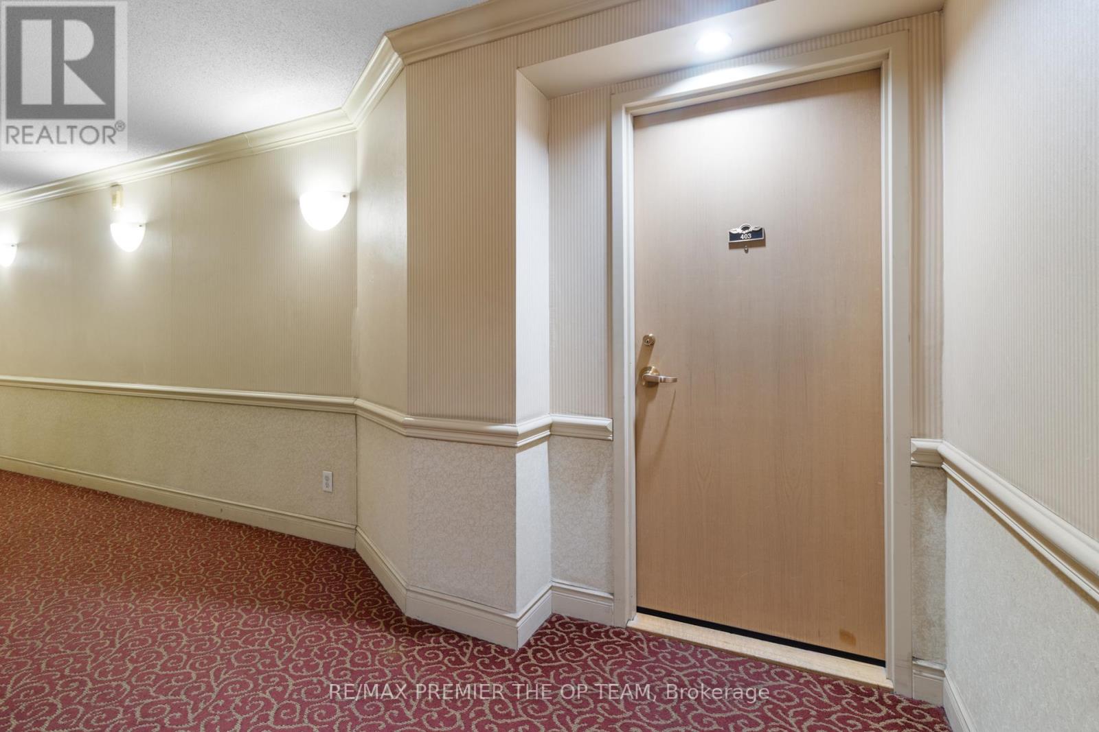 403 - 7 Dayspring Circle, Brampton, Ontario  L6P 1B8 - Photo 6 - W12914144