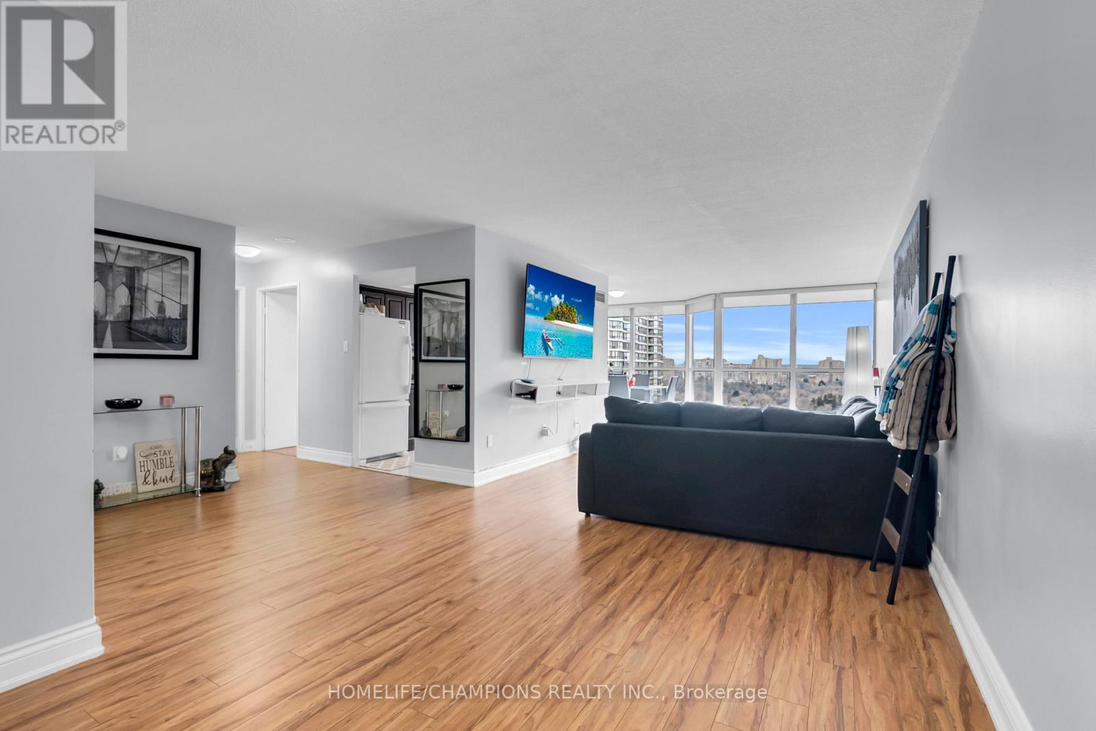 1403 - 5 Rowntree Road, Toronto (Mount Olive-Silverstone-Jamestown), Ontario  M9V 5G9 - Photo 11 - W12914156