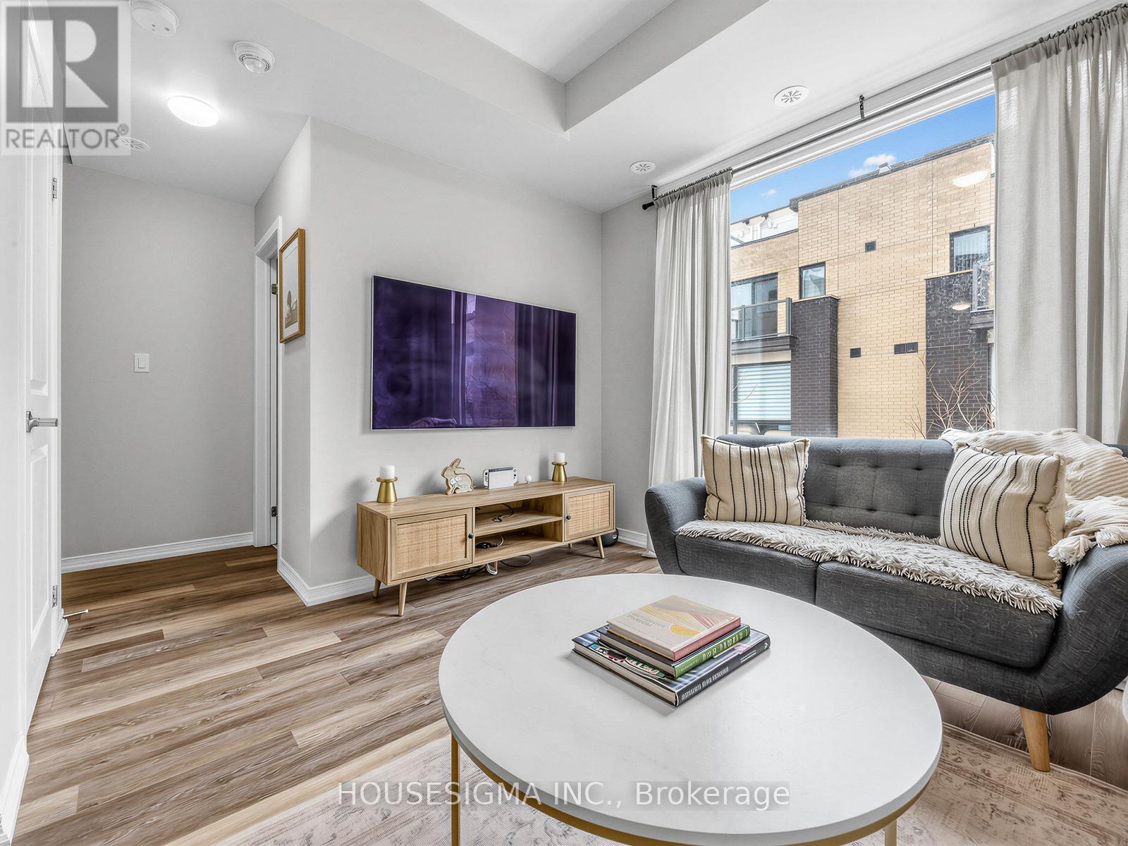 139 - 34 Fieldway Road, Toronto (Islington-City Centre West), Ontario  M8Z 3L2 - Photo 4 - W12914182