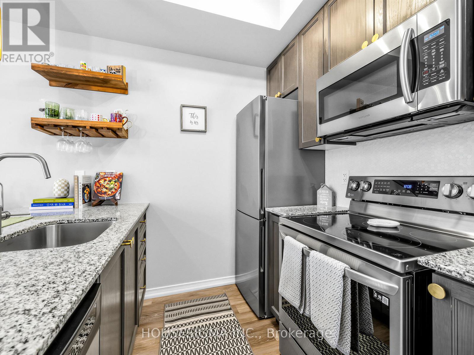 139 - 34 Fieldway Road, Toronto (Islington-City Centre West), Ontario  M8Z 3L2 - Photo 9 - W12914182