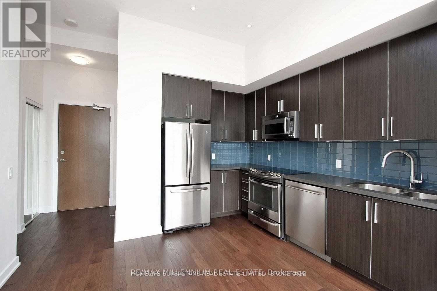 Ph04 - 2212 Lake Shore Boulevard W, Toronto (Mimico), Ontario  M8V 1A4 - Photo 5 - W12914198