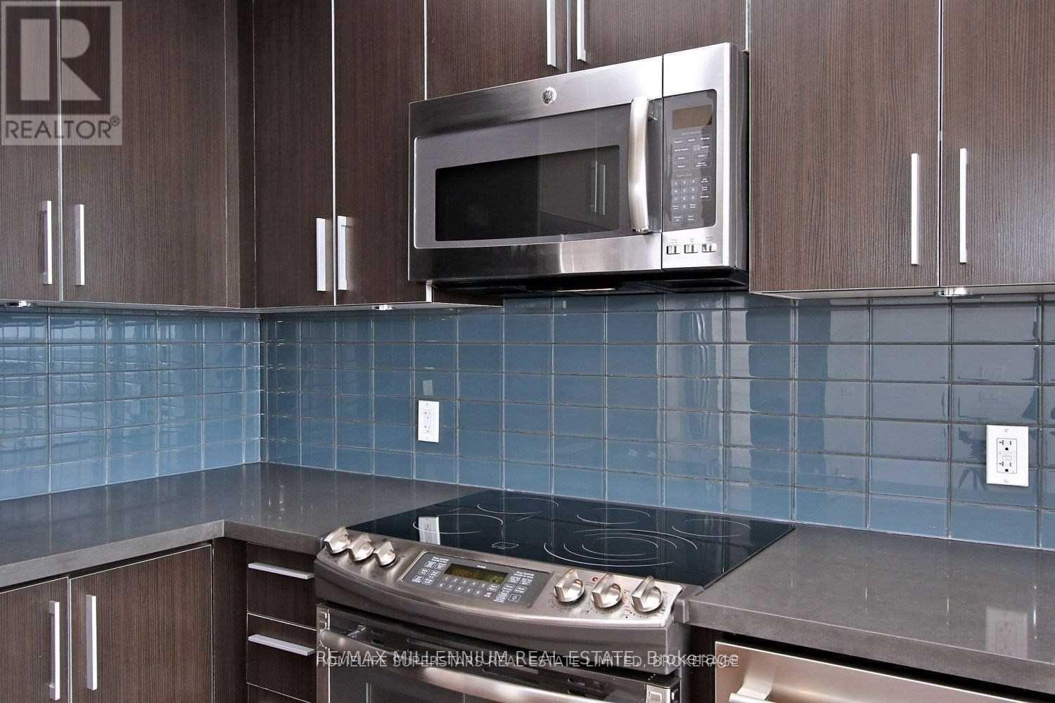 Ph04 - 2212 Lake Shore Boulevard W, Toronto (Mimico), Ontario  M8V 1A4 - Photo 6 - W12914198