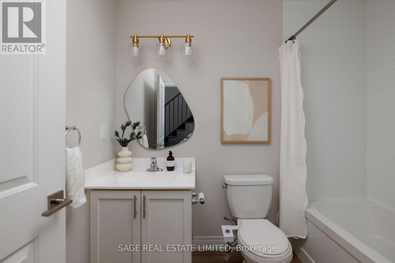 427 Royal York Road, Toronto, Ontario  M8Y 2R8 - Photo 17 - W12914264