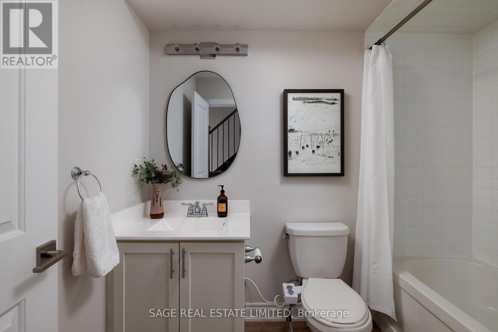 427 Royal York Road, Toronto, Ontario  M8Y 2R8 - Photo 22 - W12914264