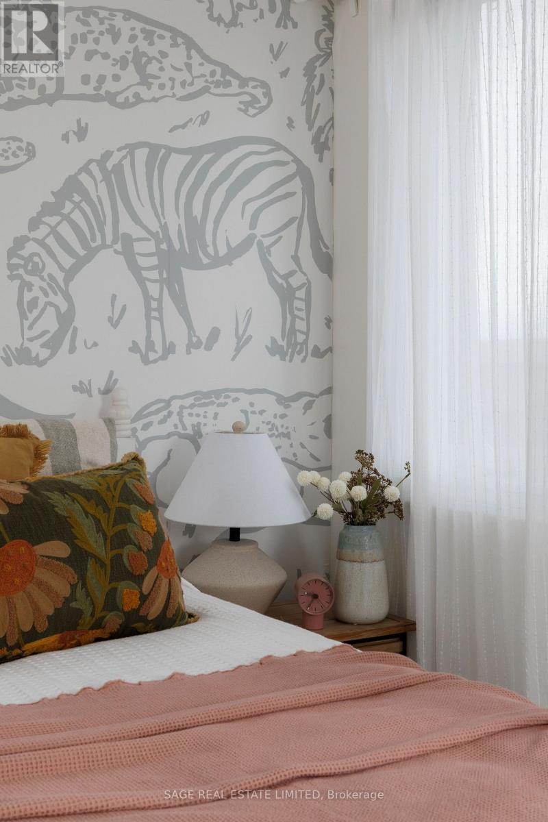 427 Royal York Road, Toronto, Ontario  M8Y 2R8 - Photo 24 - W12914264